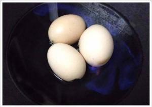 烧鸡蛋爆炸能预示什么吉凶？有没有爆炸鸡蛋的视频可以看？