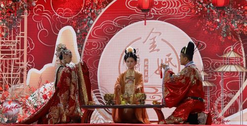 古蜀婚俗，传承交融，成dou现代婚典爆款！