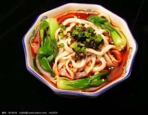 “维吾尔美食：面香羊韵，风味独绝”