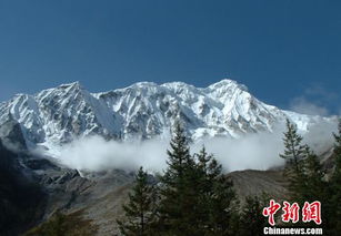 那个该死的格聂神山！谁去谁后悔！去了还想再去！