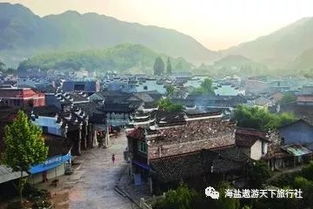 三、鸡鸣山秋日盛宴：秋天来了就去爬山吧！