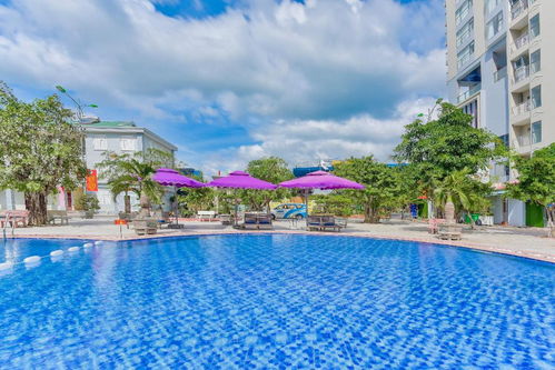 Nha Trang Beach——沙子细腻到可以磨刀石？
