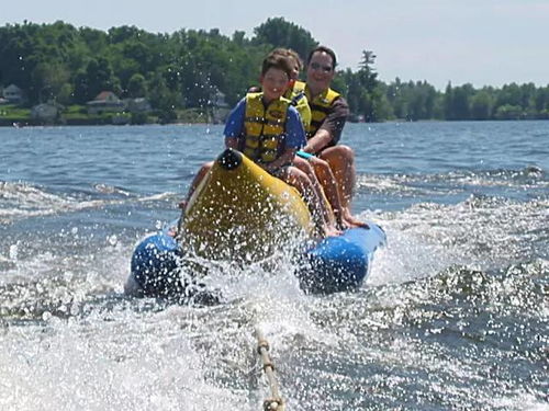 钓鱼体验：让孩子感受乐趣