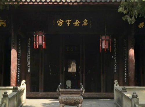 那些牌匾， 那些字，看不懂但大受震撼