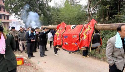 闽南丧葬风俗：传统礼仪，缅怀情深