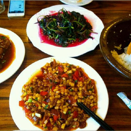 吃货必收！黄山美食暴击指南