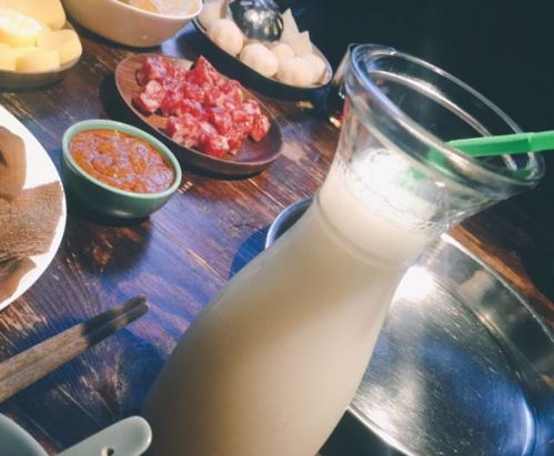 1. 喜茶：网红奶茶界的顶流
