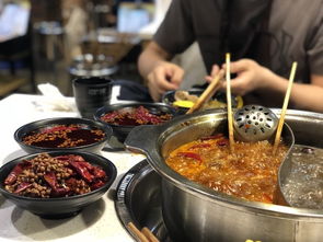 二、 午餐时间：春熙路上那些“不靠谱”的高端餐厅