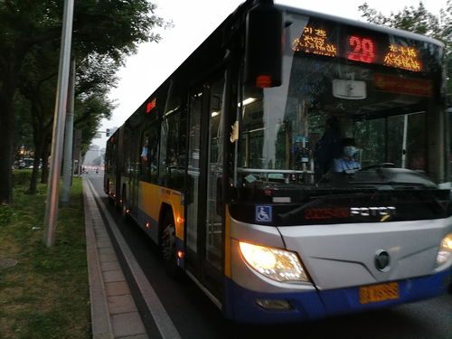 从4路到“没4路”：一条老线路的谢幕与一个时代的背影