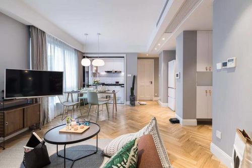 属猪的人:福气满满选黑蓝