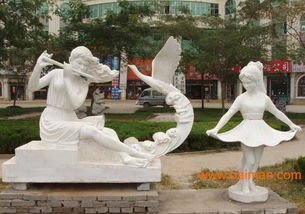 一、手雕塑：家里摆这玩意儿到底行不行？