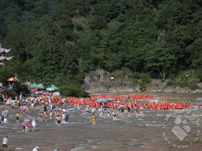 下午：儿童水寨 & 地质探秘馆 (嗨翻天!)