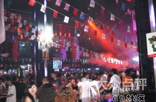 四、 桥头KTV&酒吧综合体——从“小酒馆”到“大狂欢”全覆盖🍻