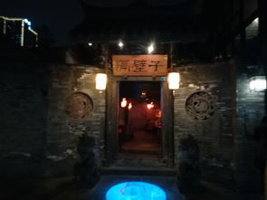 较小插曲：街头艺人和流浪猫的独舞