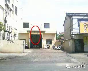 店铺门前有路冲怎么处理,店面门前风水禁忌与破