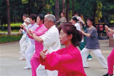 2. 动来动去就是不动脑子的群名