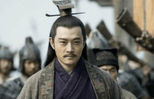 1. 罗贯中的笔下：虚构与夸张