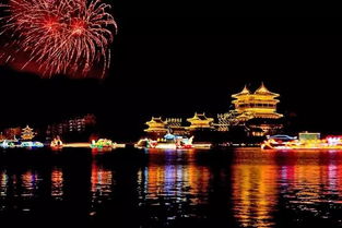 凤城河：夜色中的浪漫
