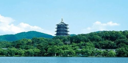 四、 参观雷峰塔