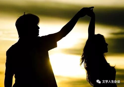 算命的说女人爱情专一是啥意思，这样的女人最值得尊重吗？