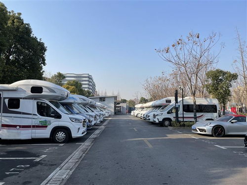 3）景区自带停车场——市场价格较高但值得