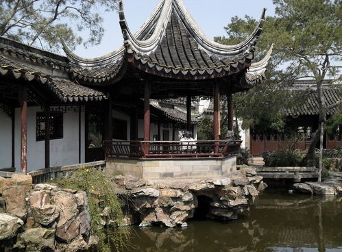 网师园：网住时间段的较小角落， 却常被人遗忘带伞