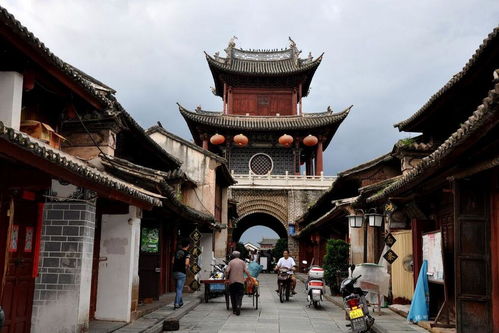 一、 建水古城：从“土司”到“红河”之间的碎片
