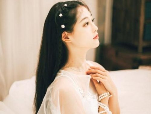 伤官佩印的女命为何能同时富贵双全，她们真的能赚大钱吗？