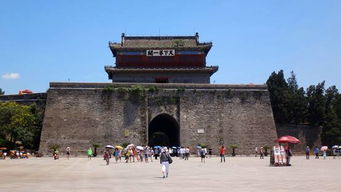 五四广场：城区中的绿洲