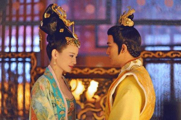 二、武则天的阴谋与权力斗争