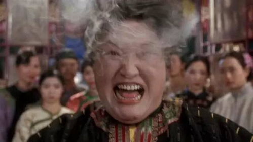 1. 狗年出生的女性： 忠诚过头就是“疯狗”？