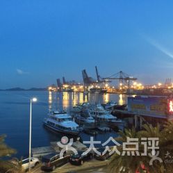 盐田海鲜街：从默默无闻到旅行崭新地标的奇妙旅程