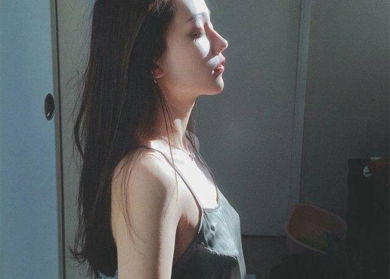 属蛇女孩的逆袭
