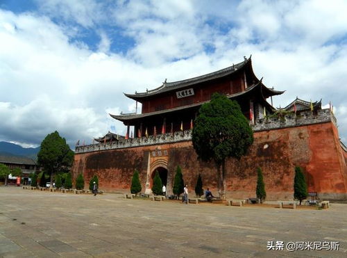 一、 古城传说：探寻台山海角城的千年之谜