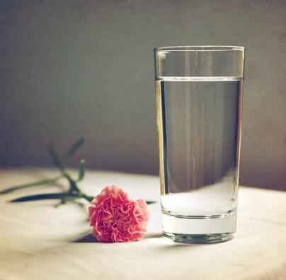 送水小哥是救命恩人， 7-11是避难所