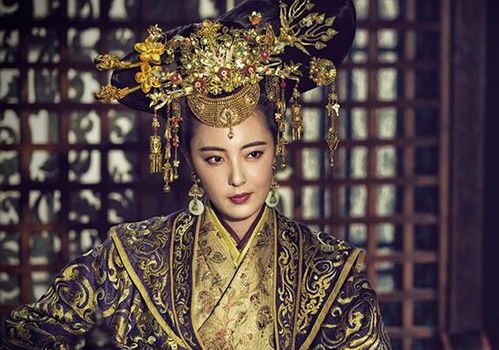 第一位太皇太后——吕雉：蛇命女帝的巫术传说