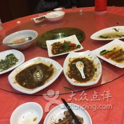 横店必吃美食：小心被剧组道具骗了！