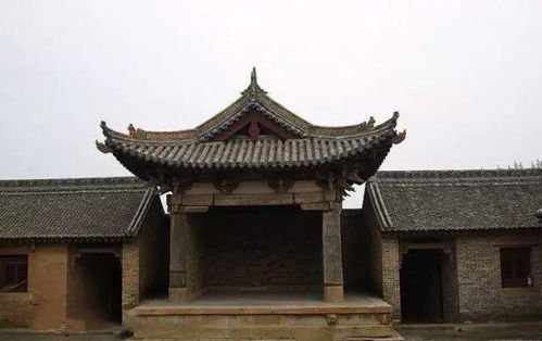 穿越时空， 感受历史持续发展