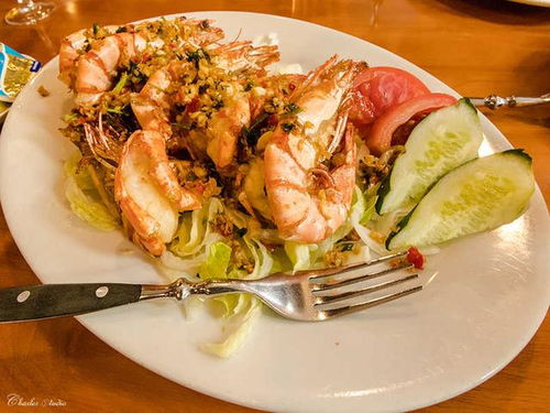 坤仔美食餐厅：传统手工菜与椒盐系列的完美结合