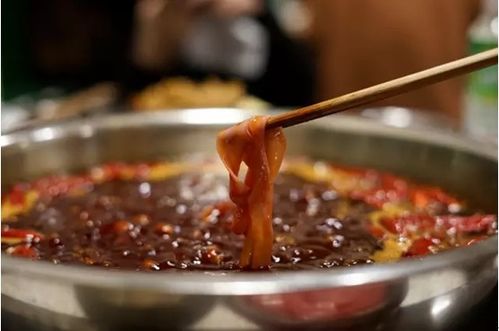 重庆火锅：麻辣的鼻祖