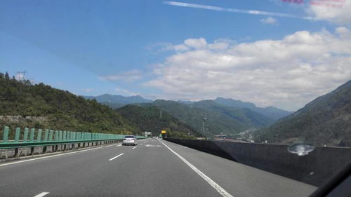 被267.3公里“绑架”的灵魂拷问：甘旗卡到四平， 一场莫名其妙的东北公路魔幻现实主义