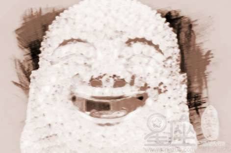 我为什么会梦到佛祖笑，佛祖笑是在对我微笑吗？