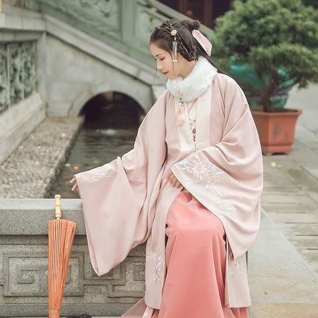 迷雾中的披风——到底叫啥玩意儿