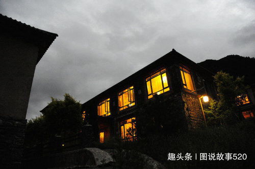 午后的时光穿梭与建筑的低语