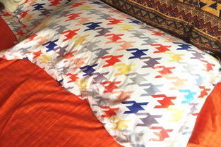 被子上有一点一点的血,睡觉枕头