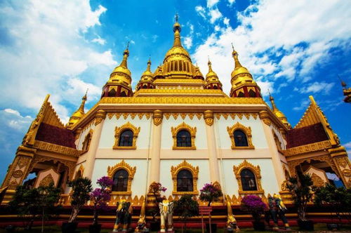 第一天：瑞丽——国门风光与珠宝的诱惑（还有那边的鸡公花！）