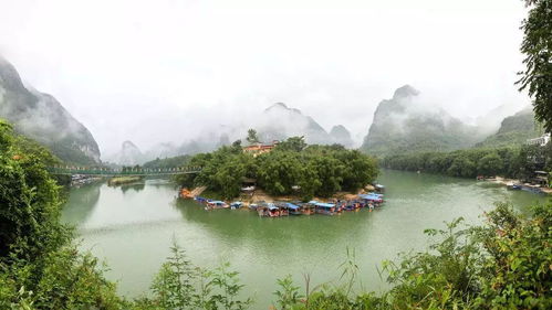 三、第二天：颠簸的路途与景东的无量山
