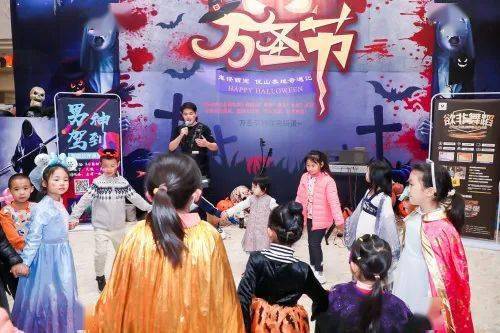 那些奇奇怪怪的表演