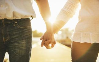 正官格女命和伤官格男命,女命正官和伤官