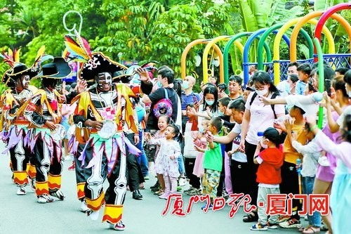 苗族文化？不就是织布种地嘛！